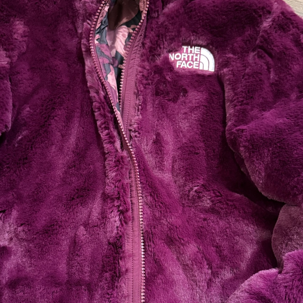 The North Face reversible Floral Pink and Purple Jacket - Picture 6 of 6